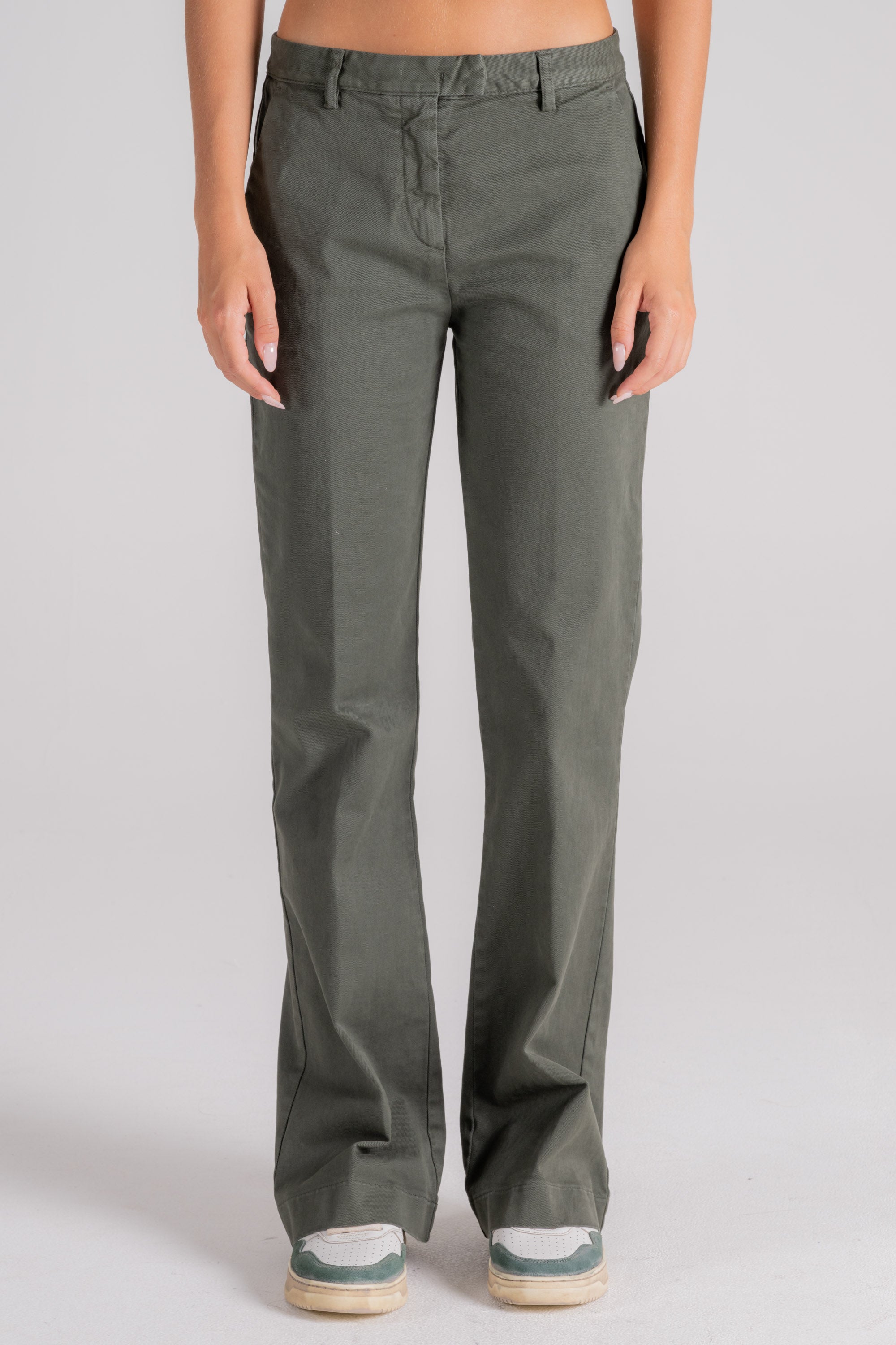 パンツ Aspesi Pantaloni a gamba dritta Yellow Women's Pants and Shorts – ASPESI
