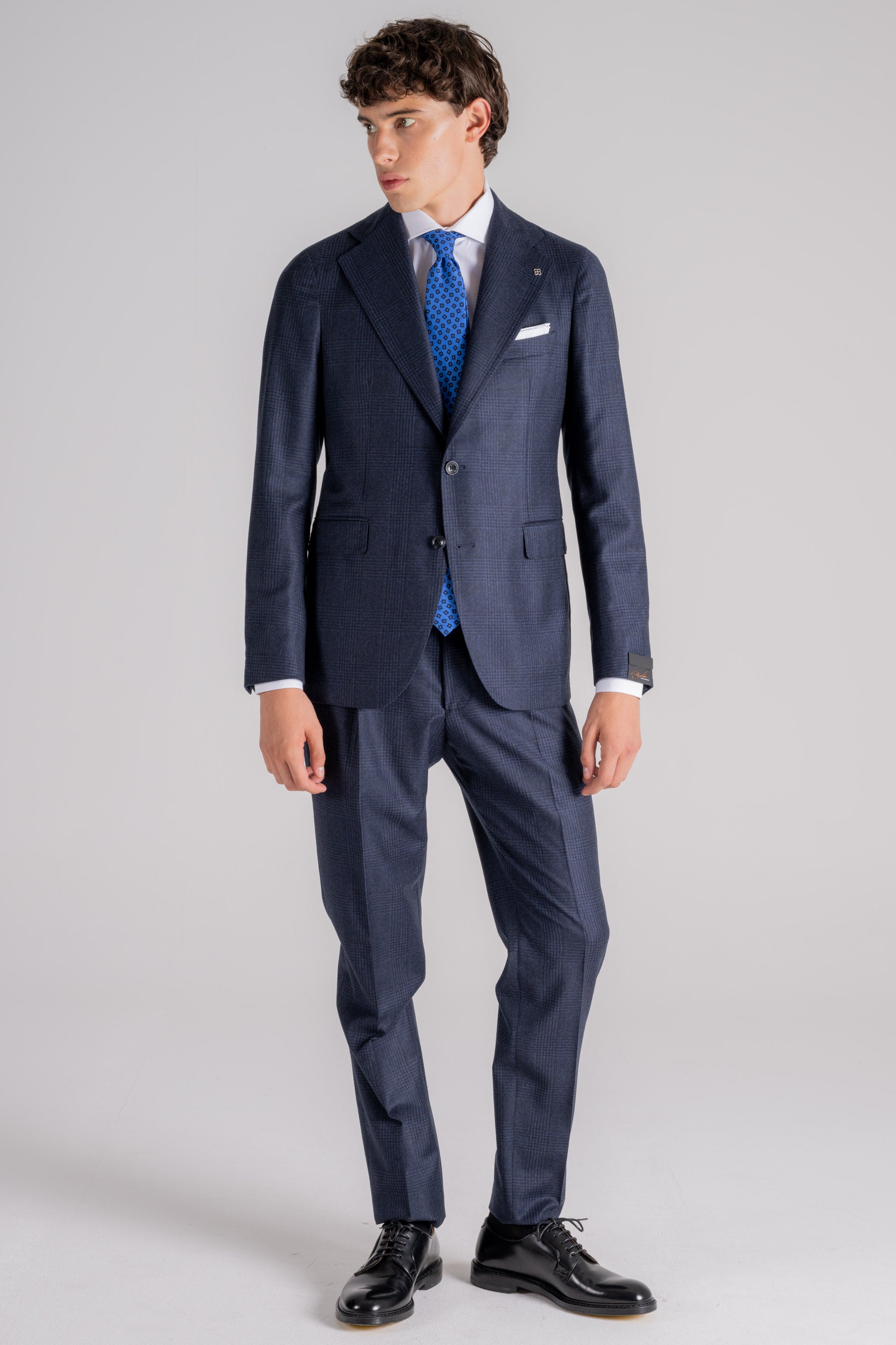 セットアップ Tagliatore Stretch Virgin Wool Suit Virgin wool suit with removable iconic brooch TAGLIATORE