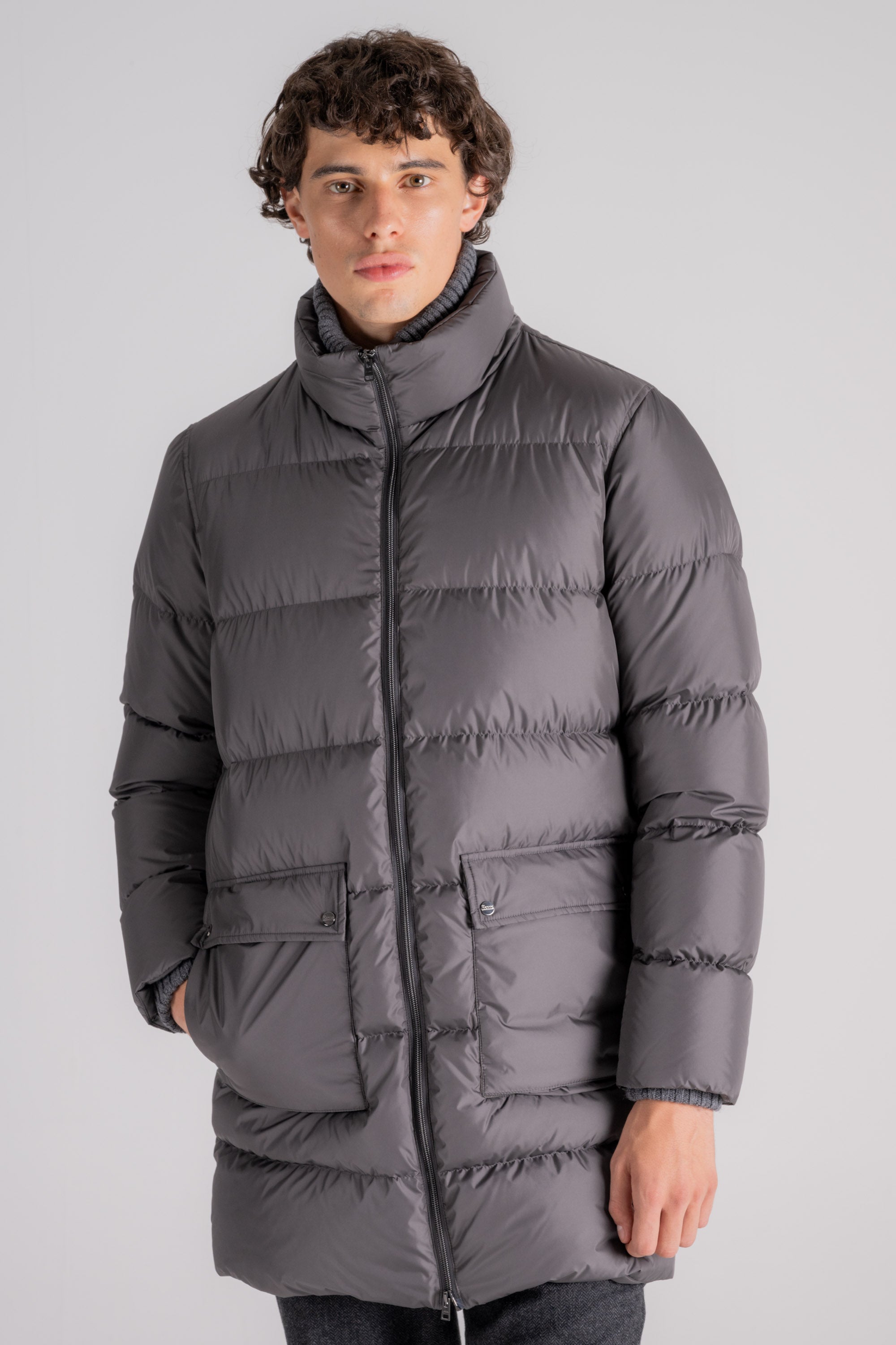 Herno Medium-length Padded Jacket With High Neck In Grey Polyamide Grigio  9460 Uomo » Modamica