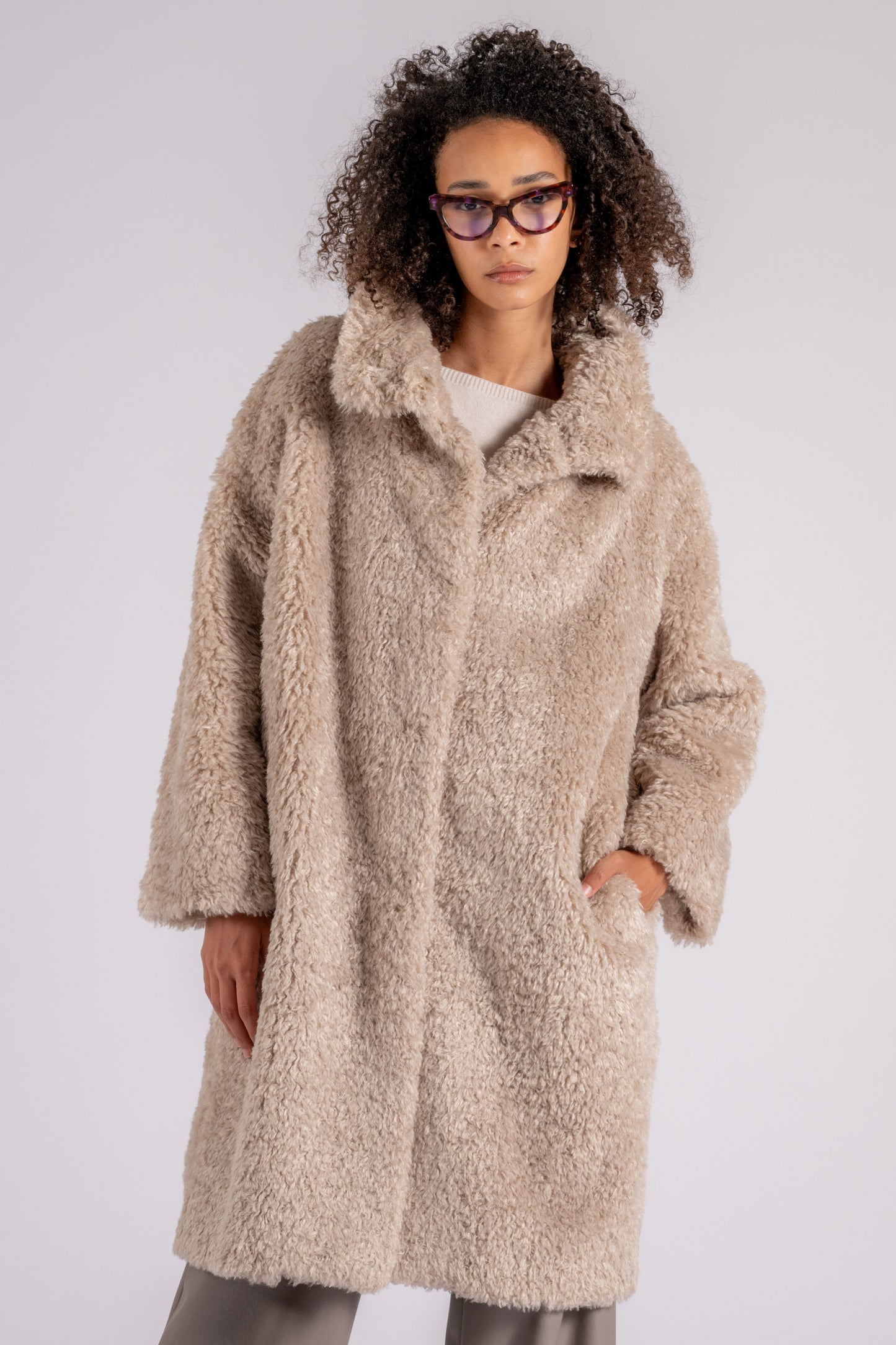  Herno White Polyester Curly Faux Fur Coat Beige Donna - 2