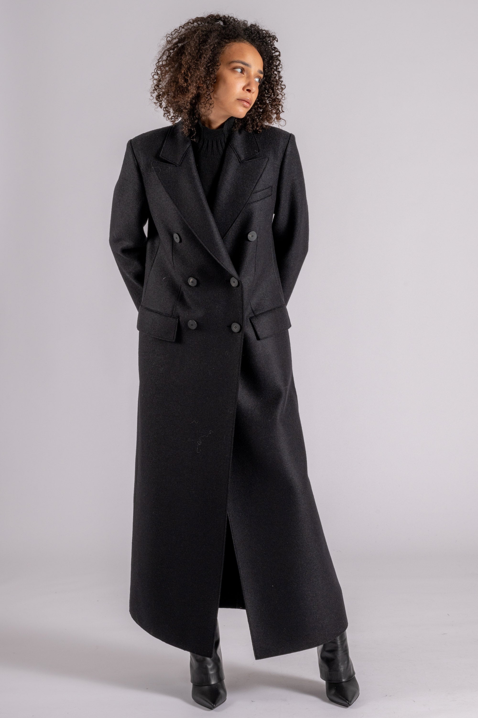 Harris Wharf London Tailored Coat Long Double Breasted Virgin Wool Black Nero 199 Donna