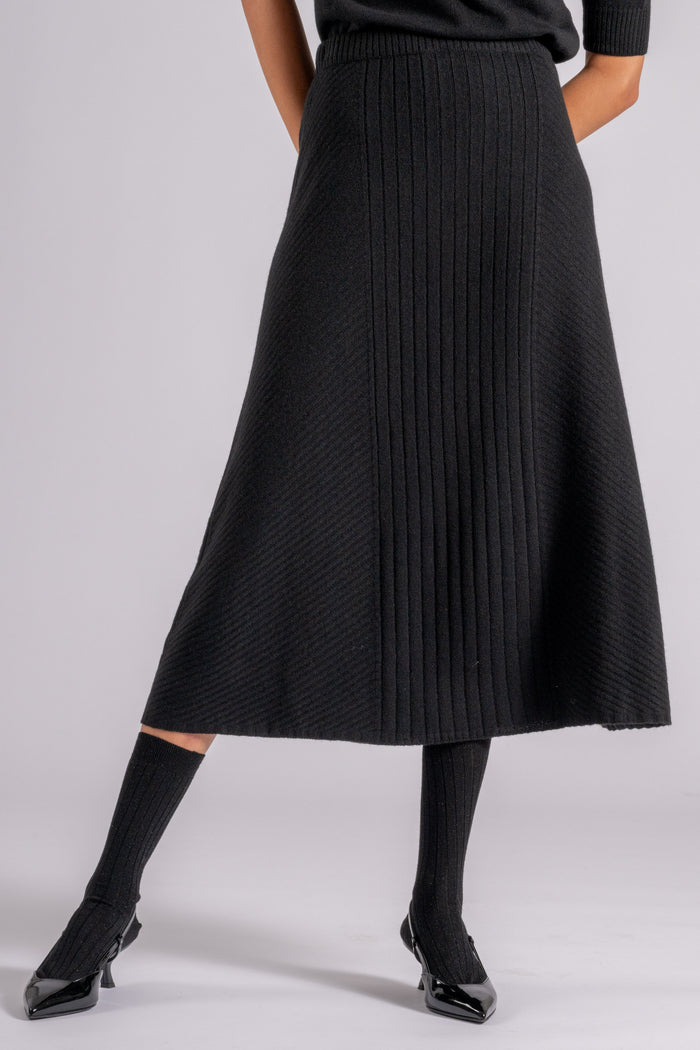 D. Exterior Skirt Cashmere/Viscose/Wool/Polyamide Black