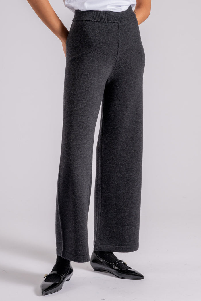 Max Mara Leisure Trousers 100% Virgin Wool Grey-2