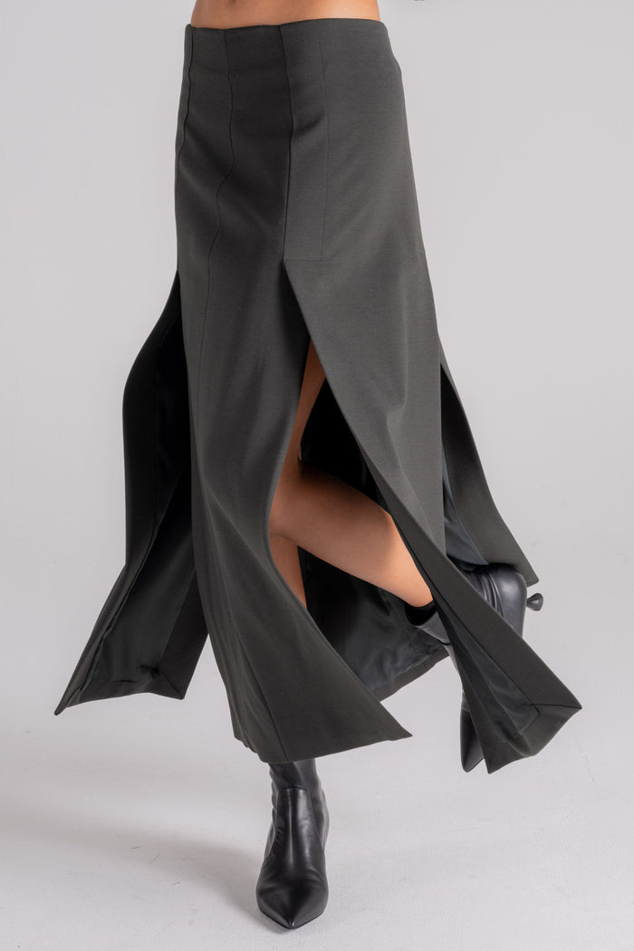 Liviana Conti Skirt with Slits Viscose/Polyamide/Elastane Green