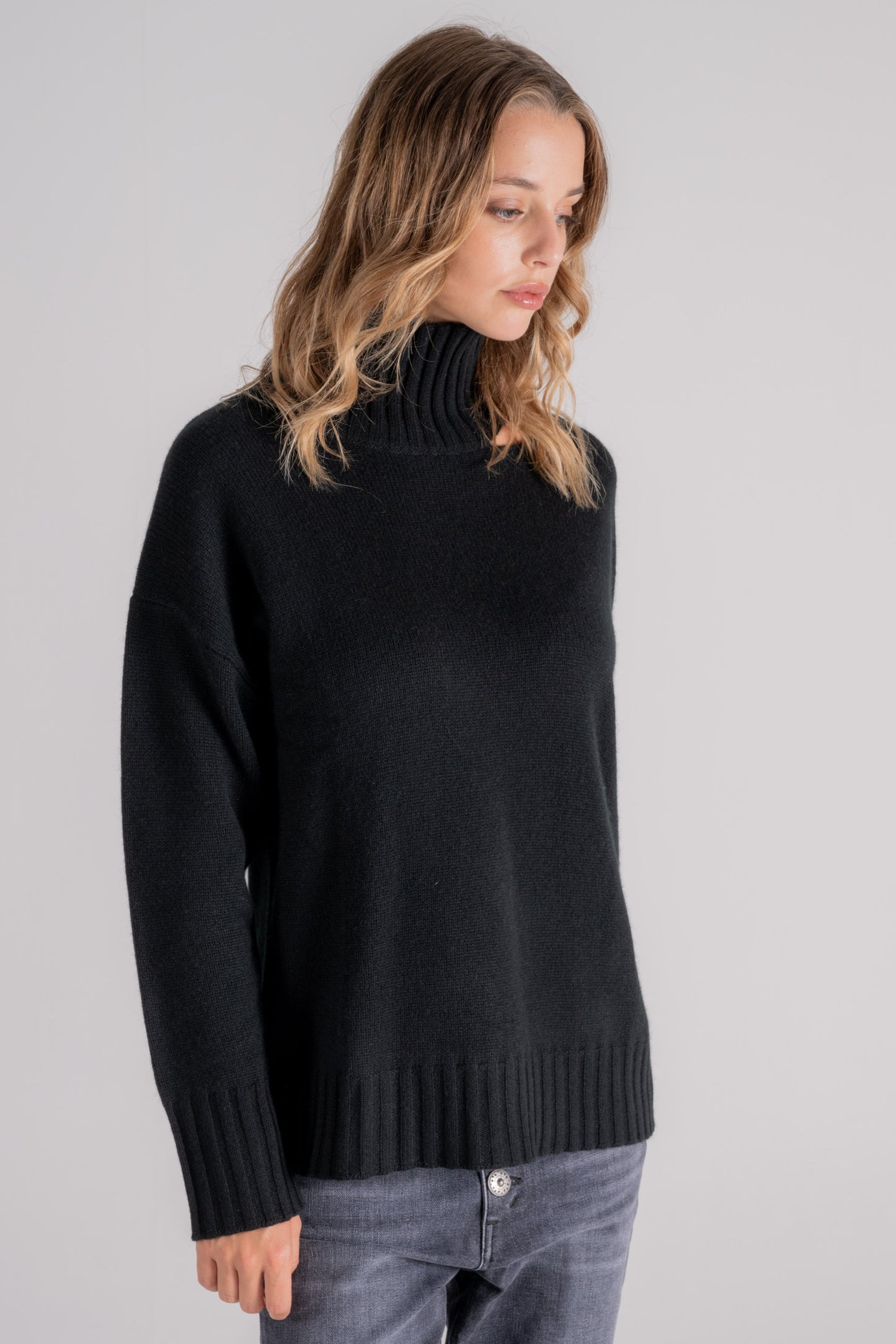  Kujten High Neck Black Cashmere Sweater Nero Donna - 4