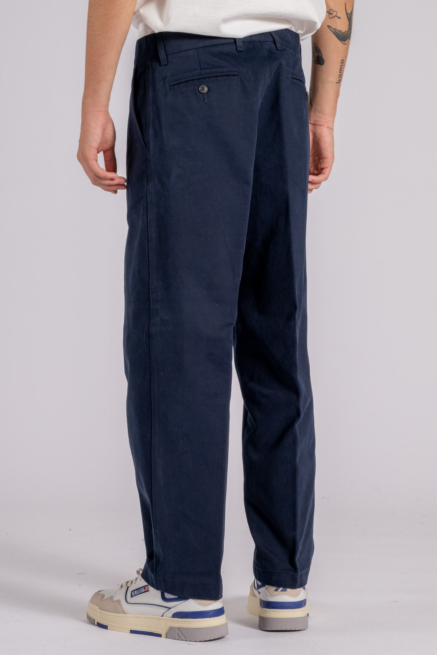  Cruna Blue Trousers In 100% Cotton Blu Uomo - 2