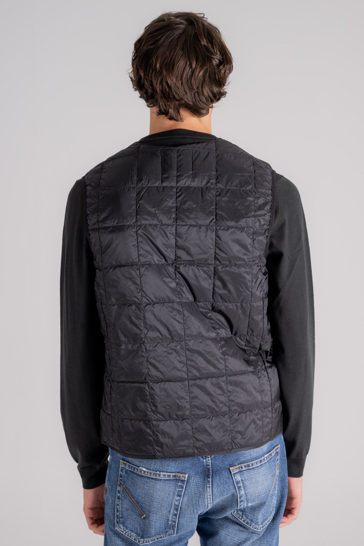  Taion V-neck Down Vest Uomo - 5