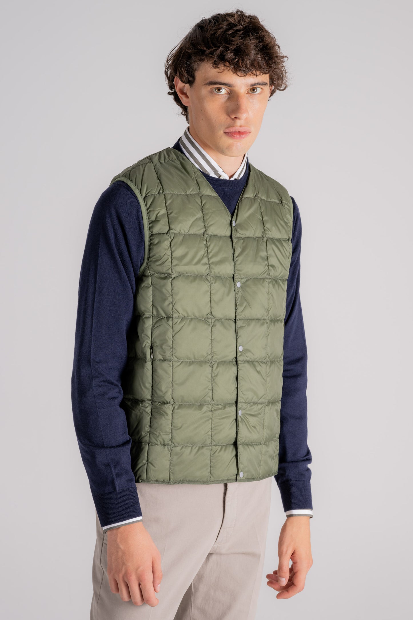  Taion V-neck Down Vest Uomo - 3