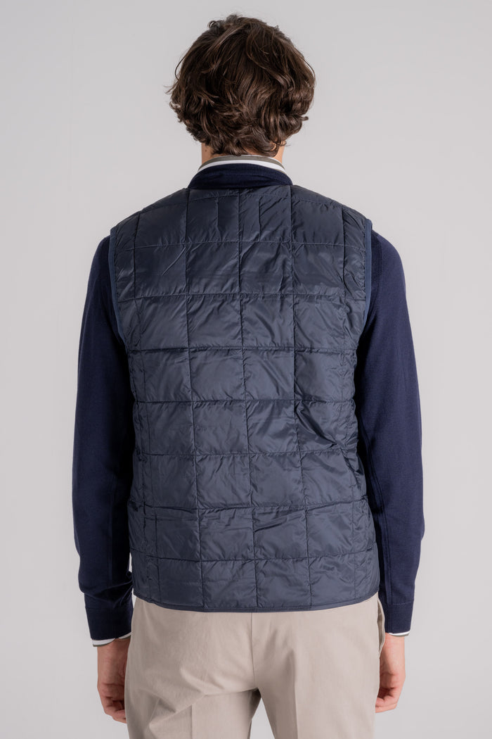  Taion V-neck Down Vest Uomo - 5