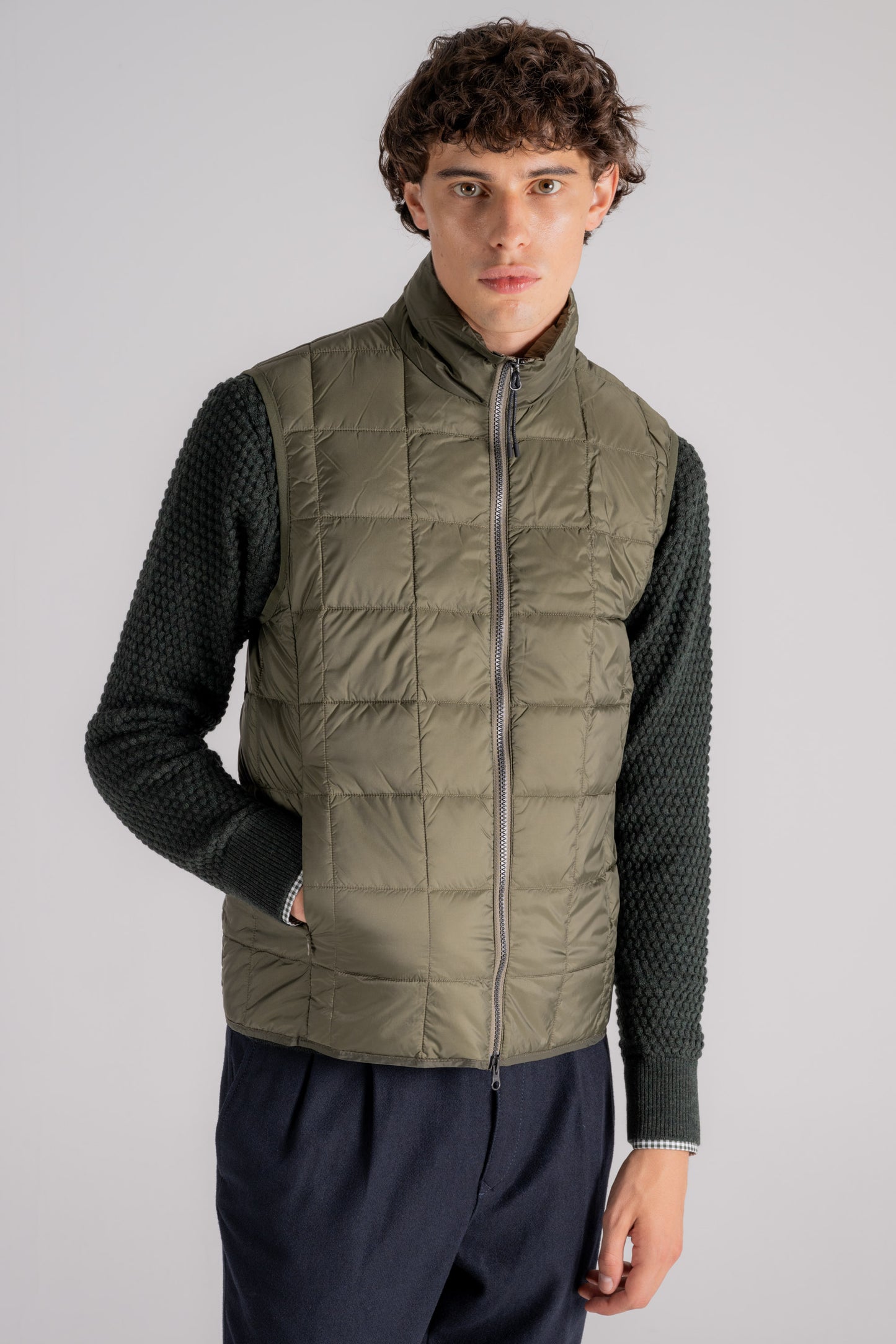  Taion Hi Neck W-zip Down Vest Verde Verde Uomo - 2