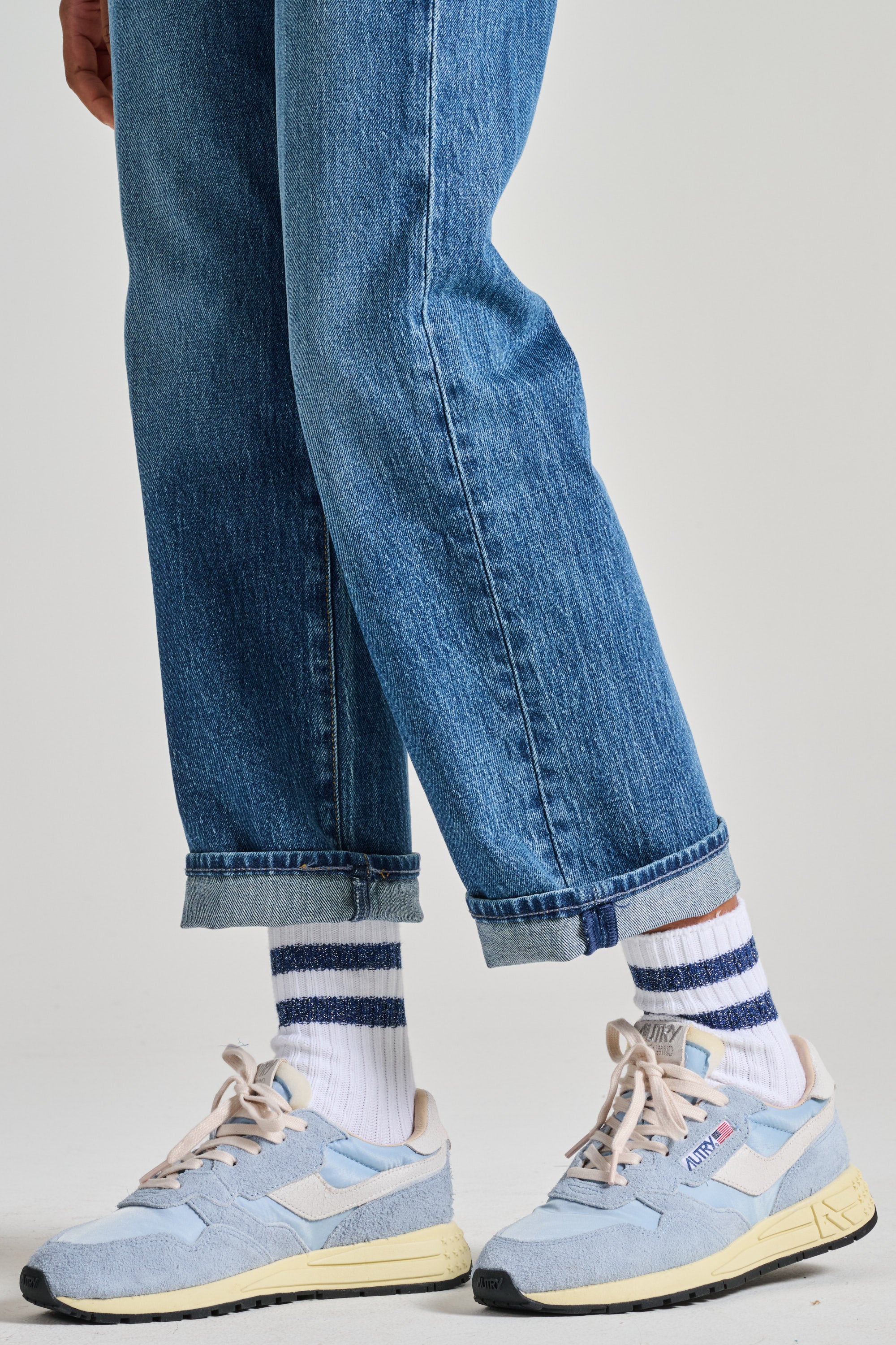 Autry Sneakers Reelwind Low Leather/fabric Blue Nc15 Donna Autry Sneakers Reelwind Low Leather/fabric Blue Nc15 Donna