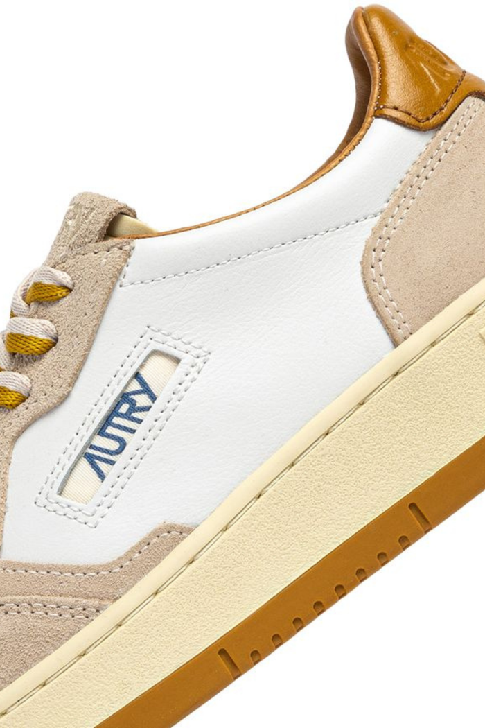  Autry Medalist Low Wom Leat Suede Donna - 6