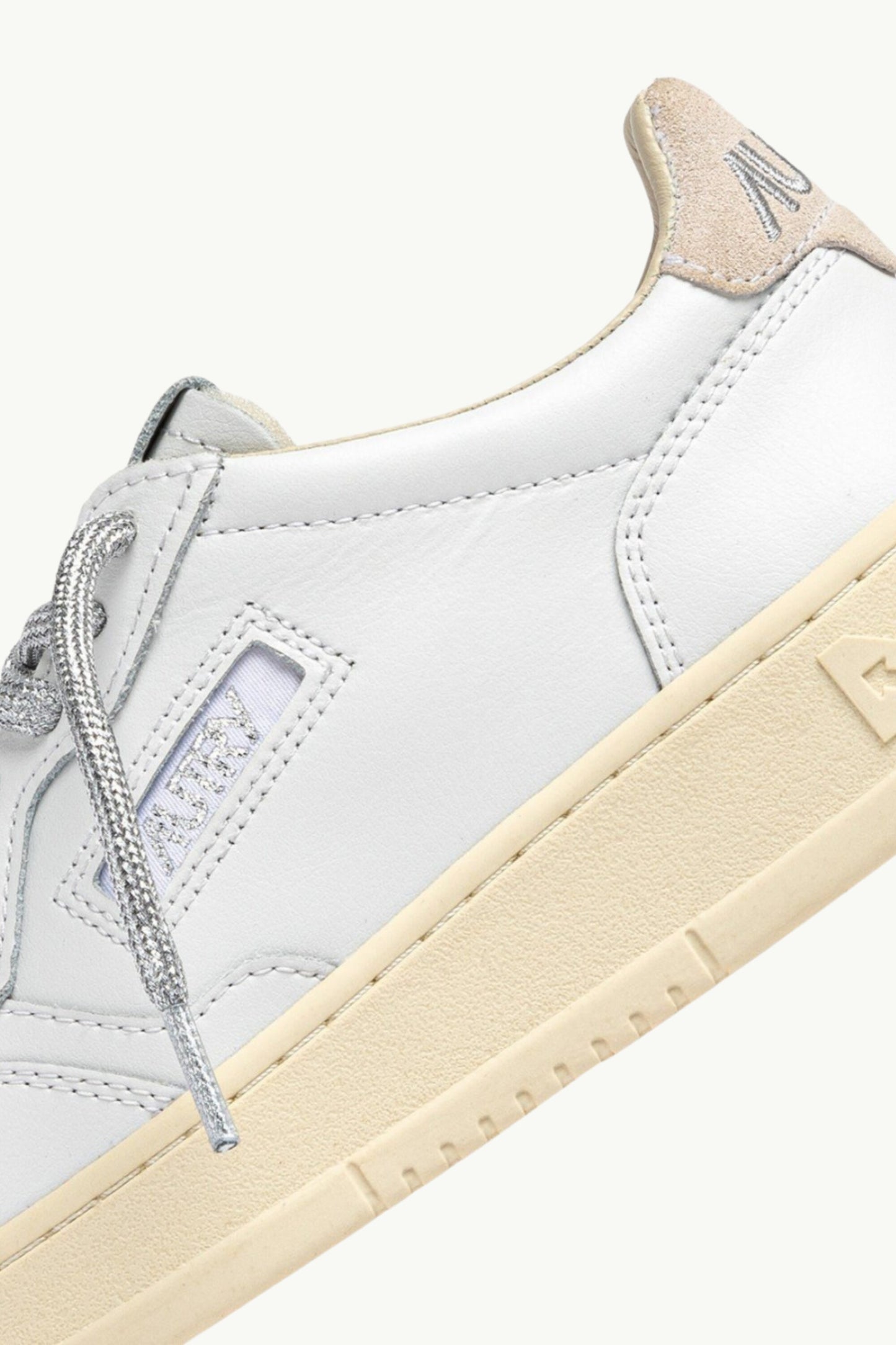  Autry Medalist Low Wom Leat Swoll Bianco - 6