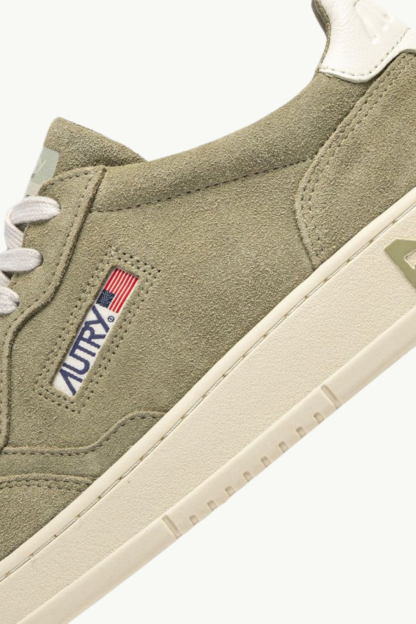  Autry Medalist Low Man Finish Suede Verde - 6
