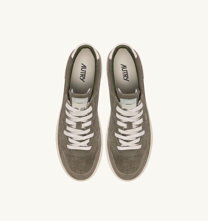  Autry Sneakers Medalist Low Man Finish Sue Uomo - 4