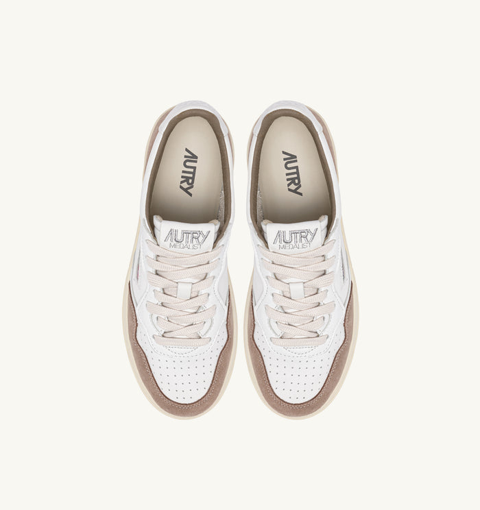 Autry Sneakers Medalist Low Wom Goat Suede Azzurro Donna - 3