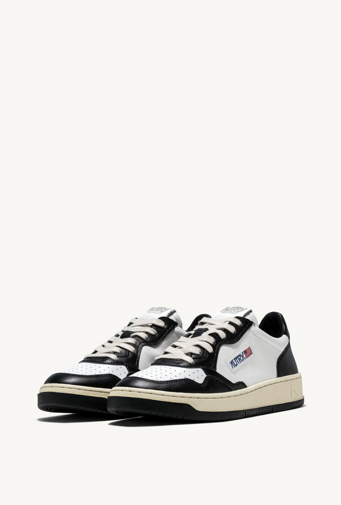 Autry Sneakers Medalist Low Man Leat Leat Nero Uomo-2