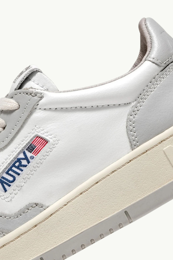  Autry Sneakers Medalist Low Man Leat Leat Grigio - 12