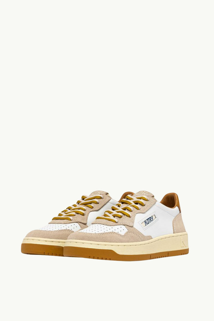 Medalist Low Wom Leat Suede  Donna Autry-2