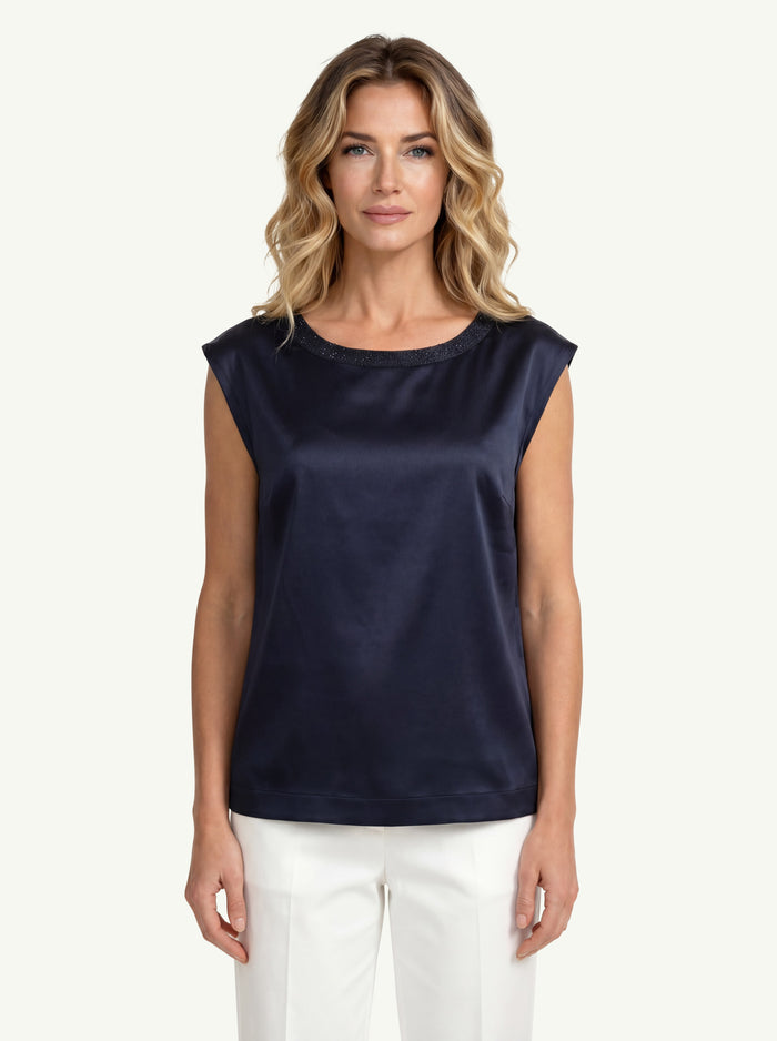 Top With Seqiuns  Donna Purotatto