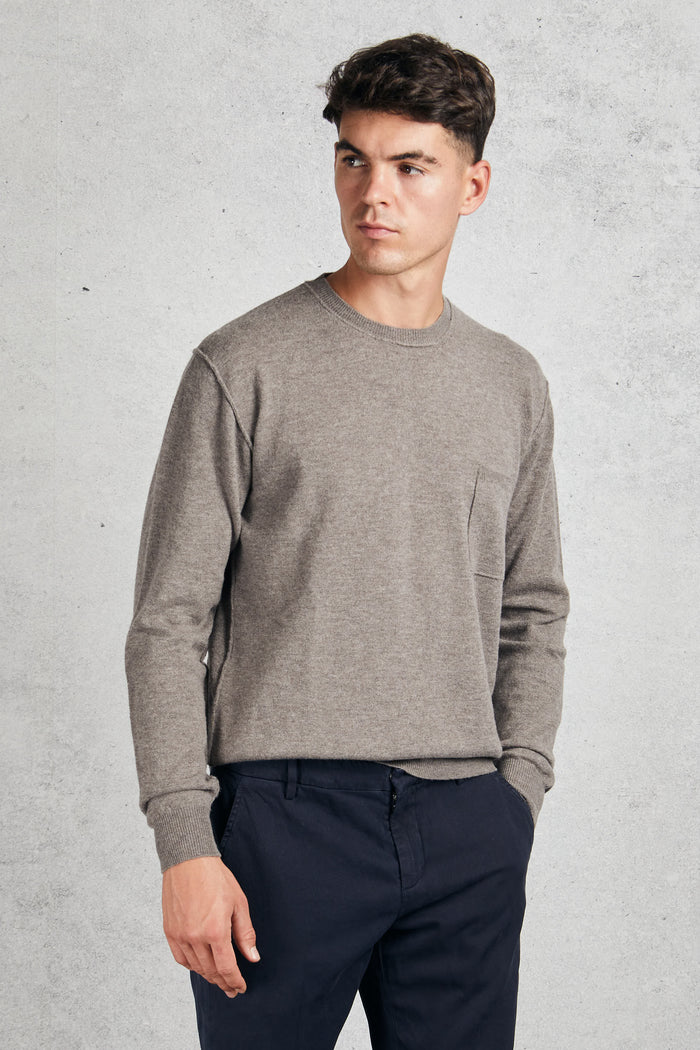 Original Vintage Men's Gray Sweater-2