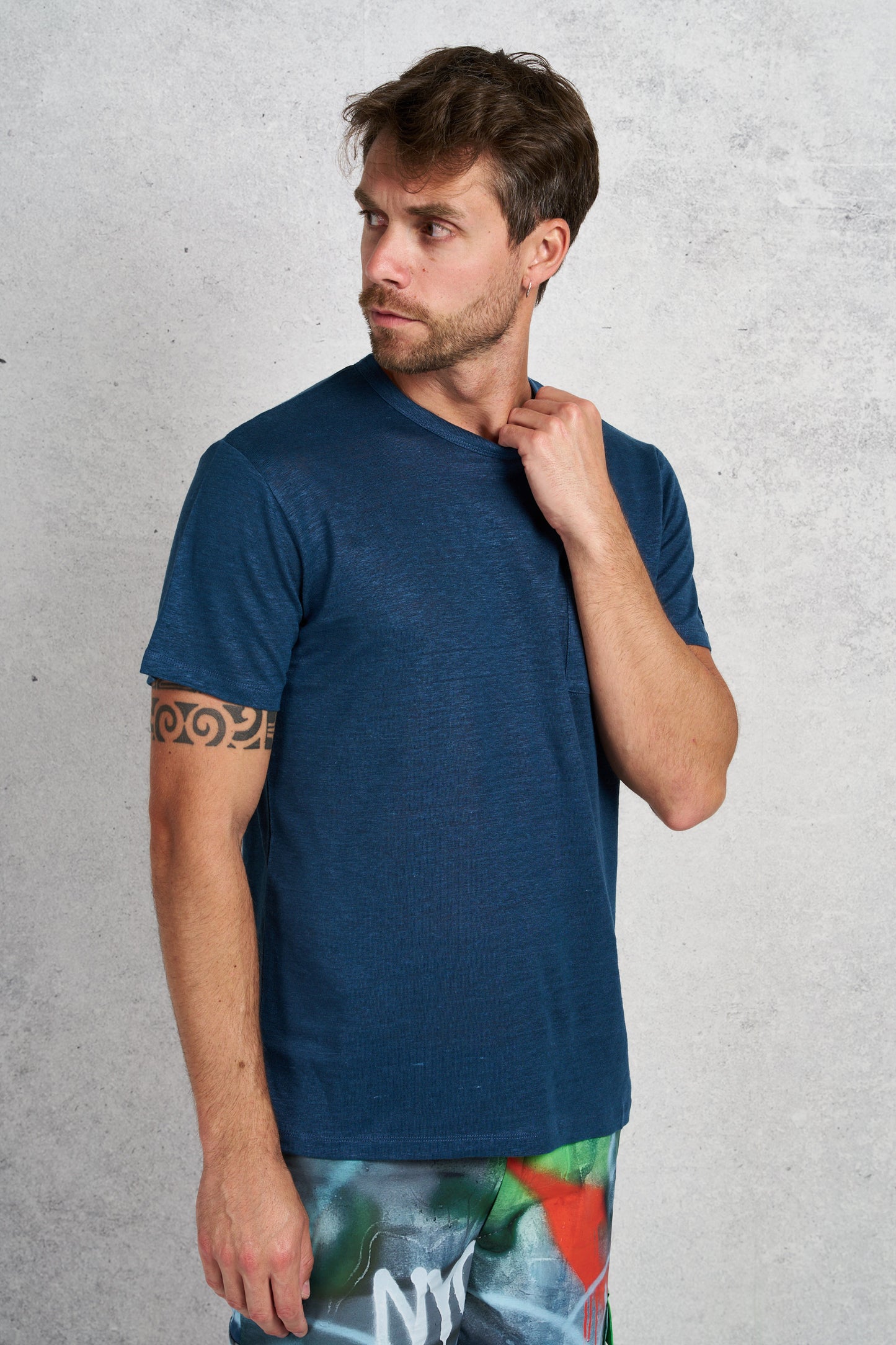  Mc2 Saint Barth Linen T-shirt With Front Pocket Blu Blu Uomo - 3