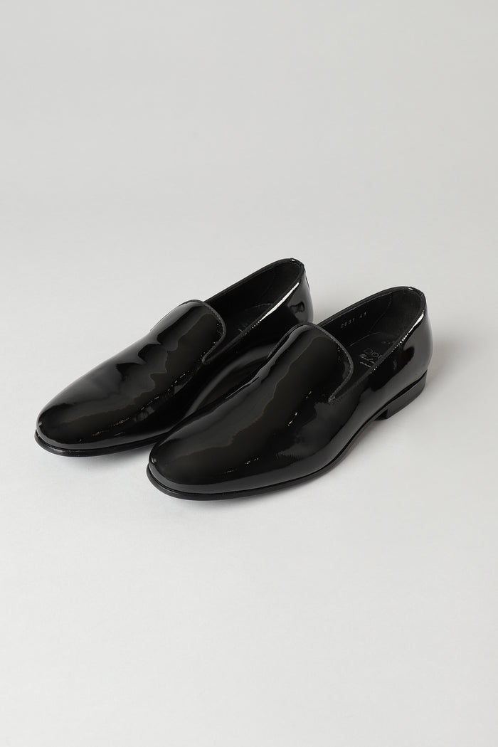 Doucal's Men's Patent Leather Loafers in Black 80731-18854