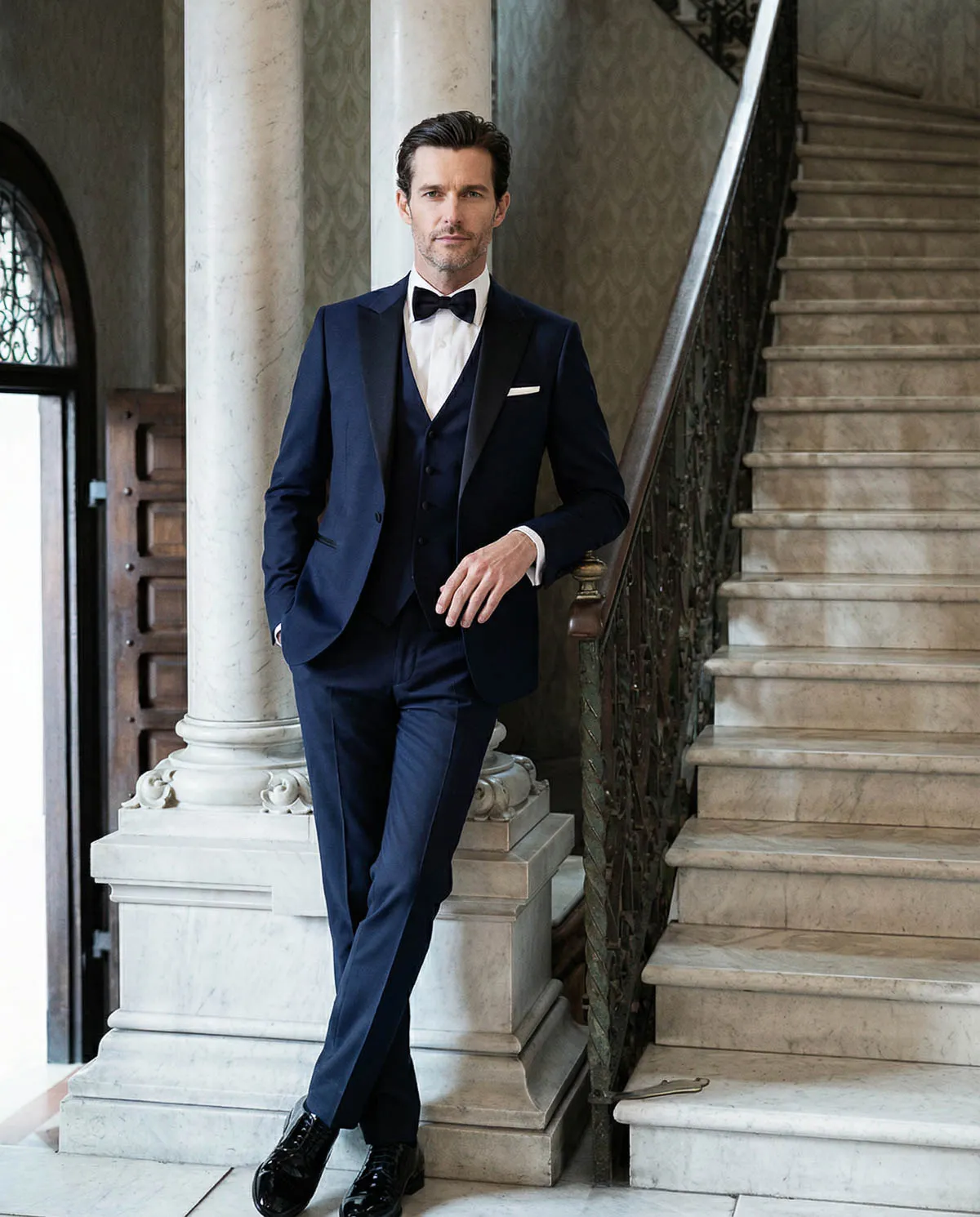 Homepage modamica con outfit donna e uomo, selezione brand esclusivi per uno stile curato e contemporaneo