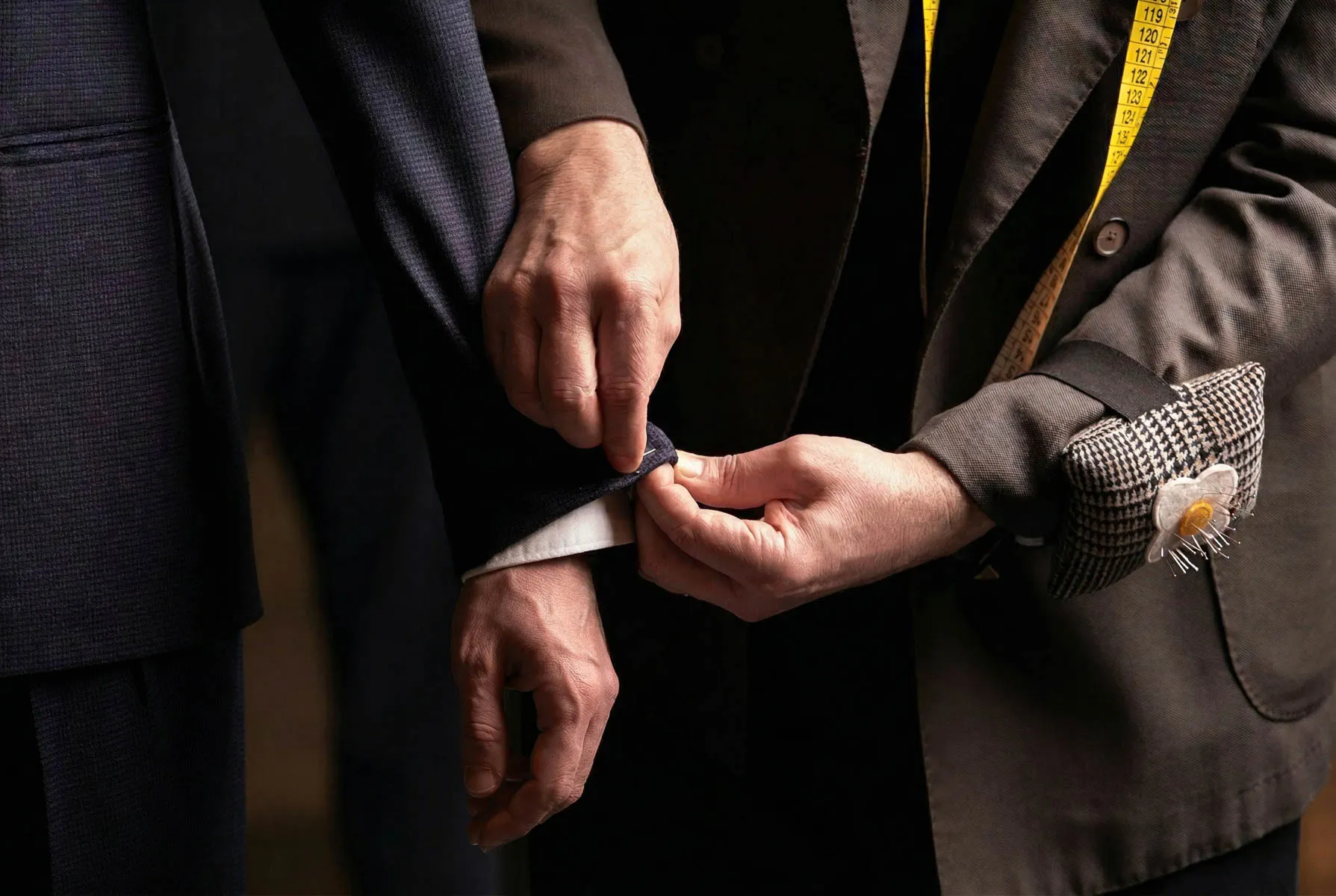 Abiti da sposo Bergamo Modamica: eleganza e collezioni esclusive per cerimonie con consulenza sartoriale dedicata