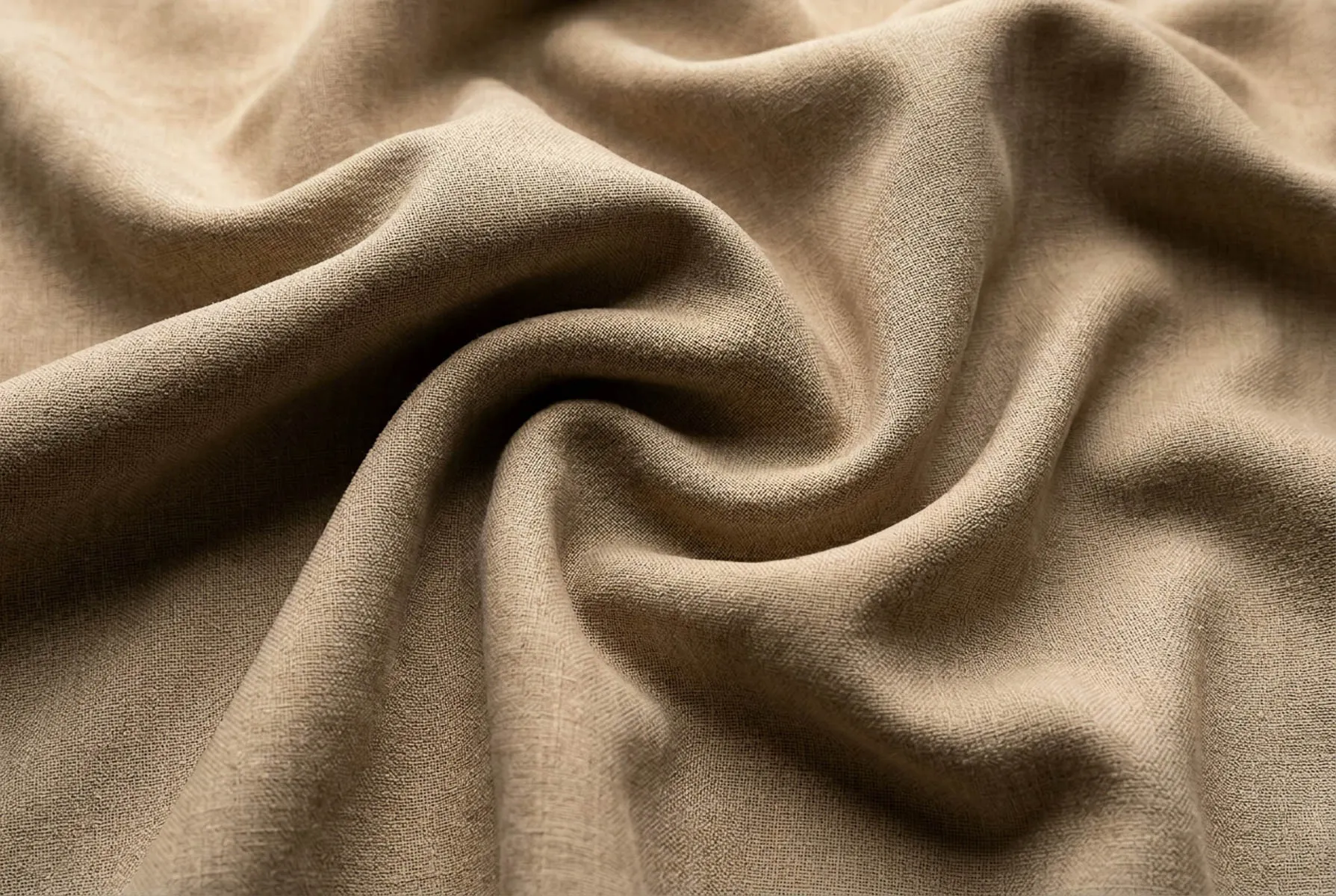 Abiti da sposo Bergamo Modamica: eleganza e collezioni esclusive per cerimonie con consulenza sartoriale dedicata