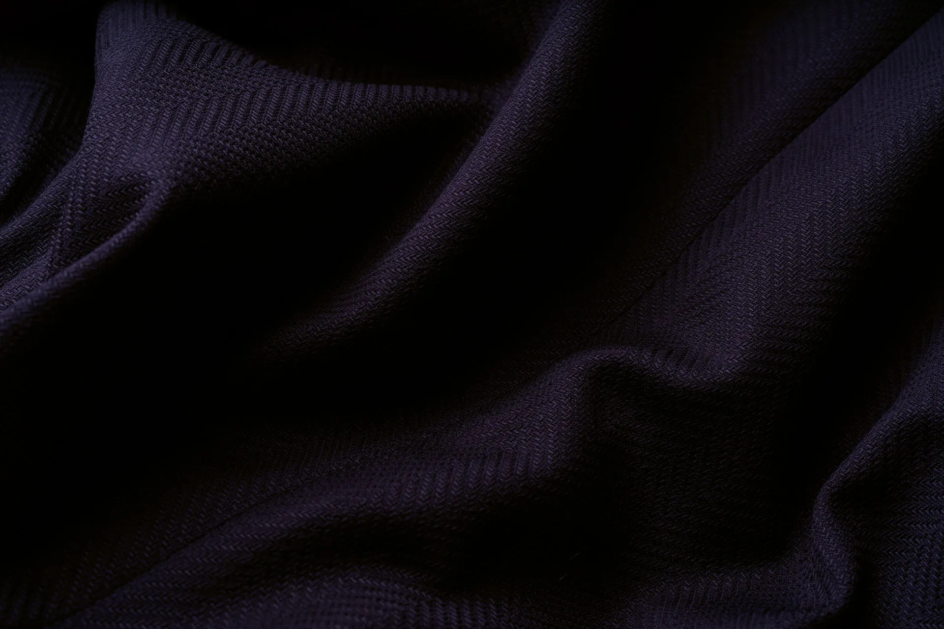 Homepage modamica con outfit donna e uomo, selezione brand esclusivi per uno stile curato e contemporaneo - 11